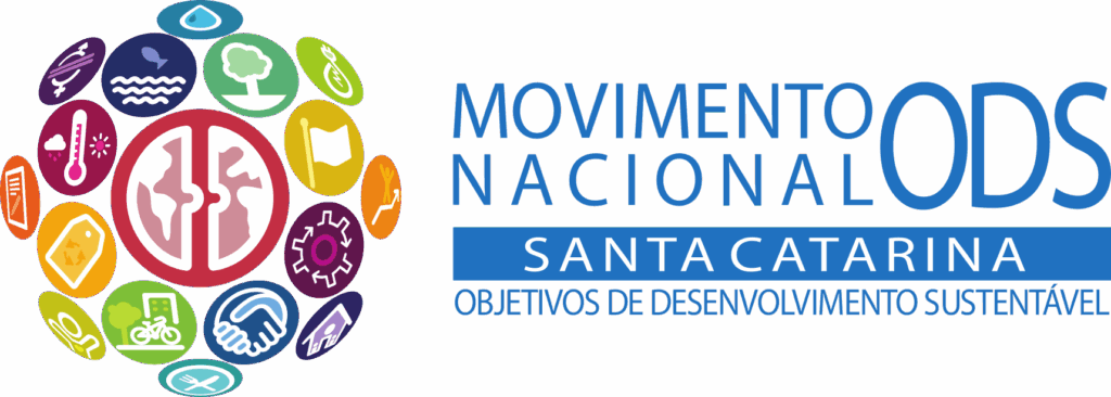 Logomarca do Movimento Nacional ODS Santa Catarina. À esquerda, um globo formado por ícones coloridos representando os 17 Objetivos de Desenvolvimento Sustentável (ODS). À direita, o nome “Movimento Nacional ODS Santa Catarina” em letras azuis, com a frase “Objetivos de Desenvolvimento Sustentável” abaixo em fonte menor.