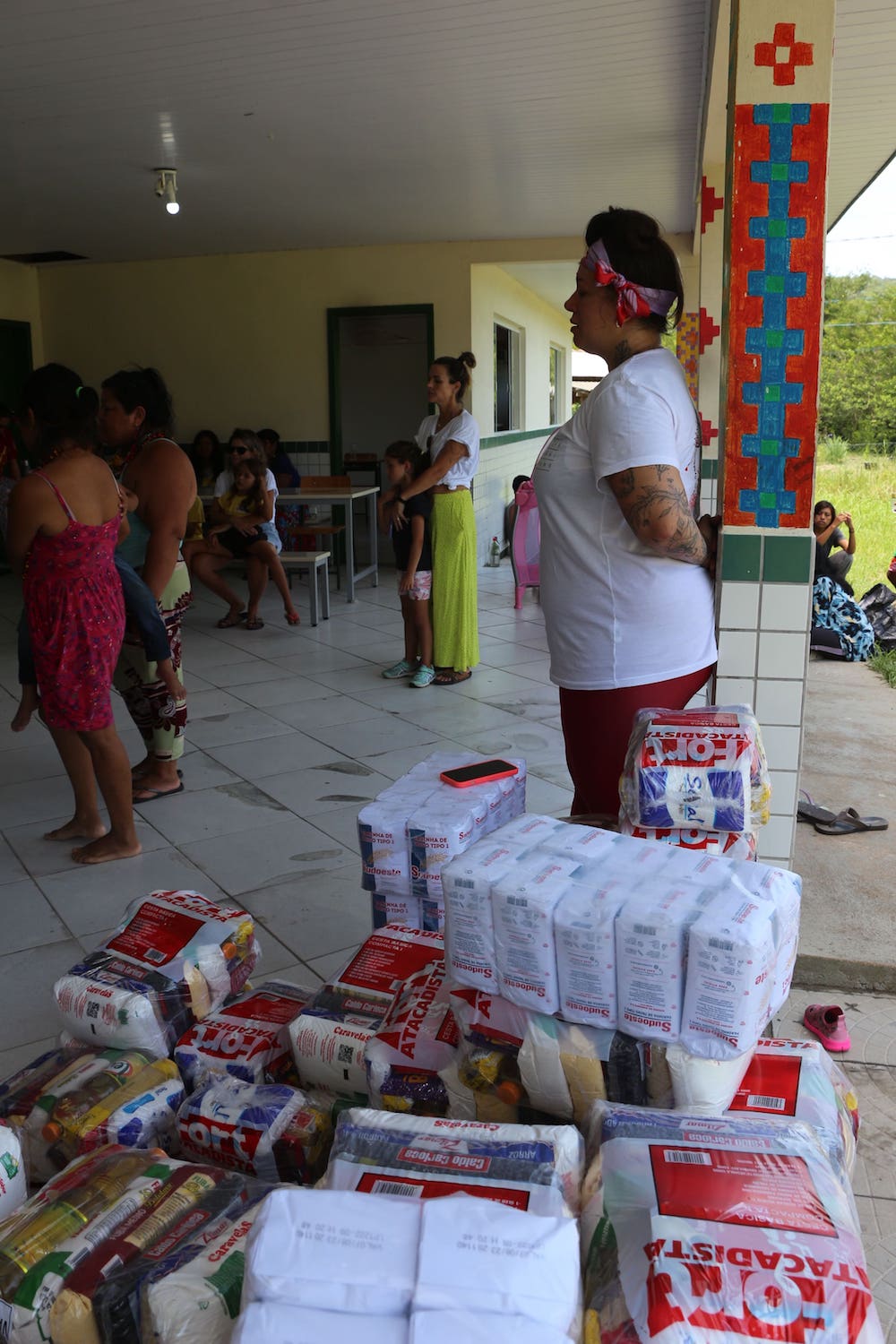  Ação ODS: equipe da We Representações entrega cestas básicas à comunidade indígena Guarani