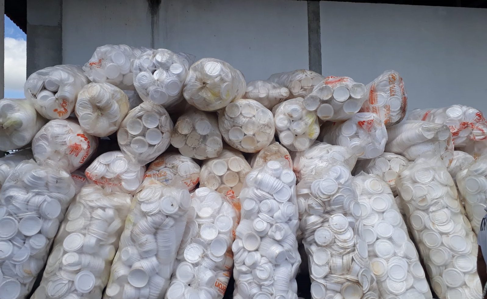  Termotécnica contribui com a reciclagem de marmitas descartáveis utilizadas nas refeições de detentos em Sergipe