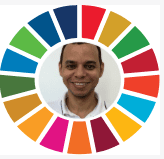 Imagem de perfil de Cláudio Brito centralizada no círculo colorido dos Objetivos de Desenvolvimento Sustentável (ODS). Ele é Coordenador de Comunicação Adjunto do Movimento ODS SC, doutorando em Design pela UFSC e diagramador no IFMA. Atua em projetos interdisciplinares voltados à inclusão e ao desenvolvimento sustentável, com foco em cidades sustentáveis, redução das desigualdades e inovação, colaborando com instituições públicas e iniciativas da sociedade civil.
